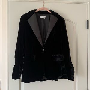NWOT Velvet mango blazer